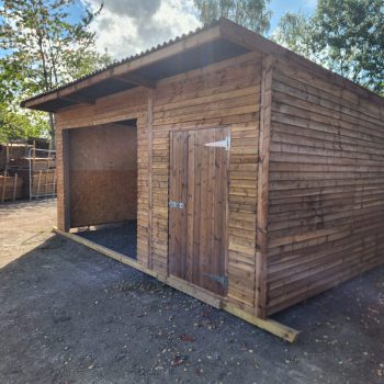 12x12 with Tack Room